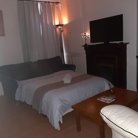 Phoenix Nights Guest House Barrow-in-Furness Ngoại thất bức ảnh