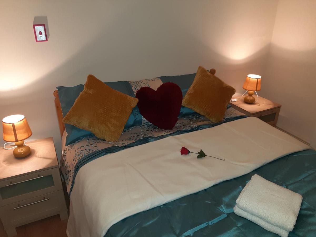 Phoenix Nights Guest House Barrow-in-Furness Ngoại thất bức ảnh