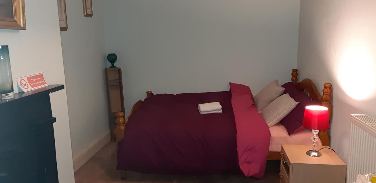 Phoenix Nights Guest House Barrow-in-Furness Ngoại thất bức ảnh