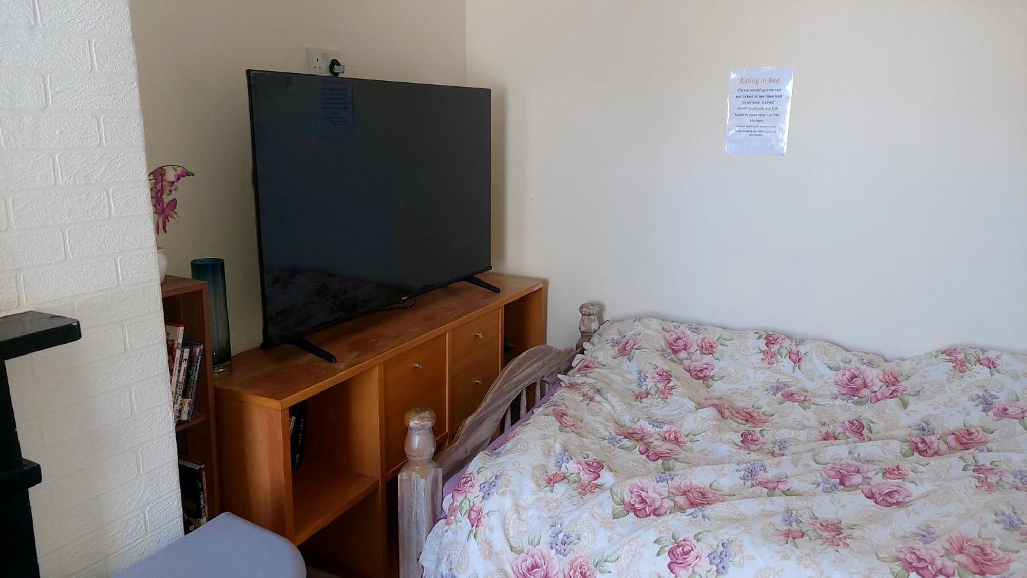 Phoenix Nights Guest House Barrow-in-Furness Ngoại thất bức ảnh